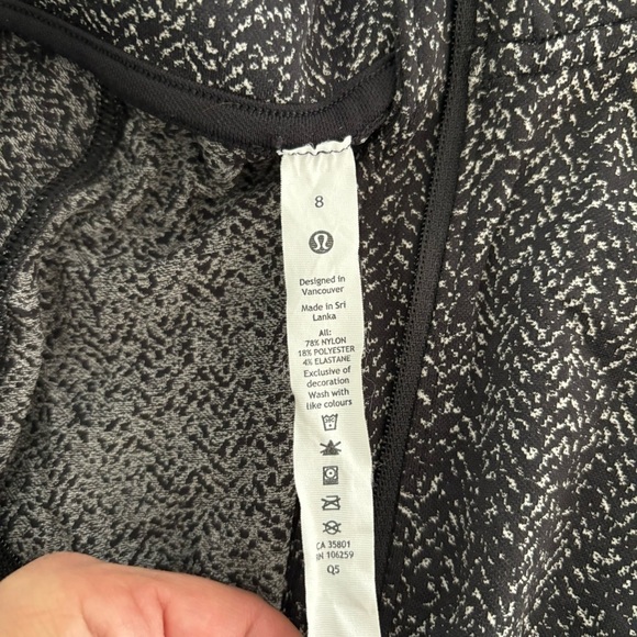 Lululemon Rest Less Cropped 1/2 Zip Herringbone Fade Black size 8 - Picture 8 of 10